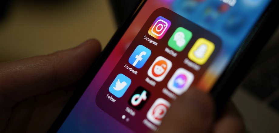Social media applications Handy mit mehreren App Icons