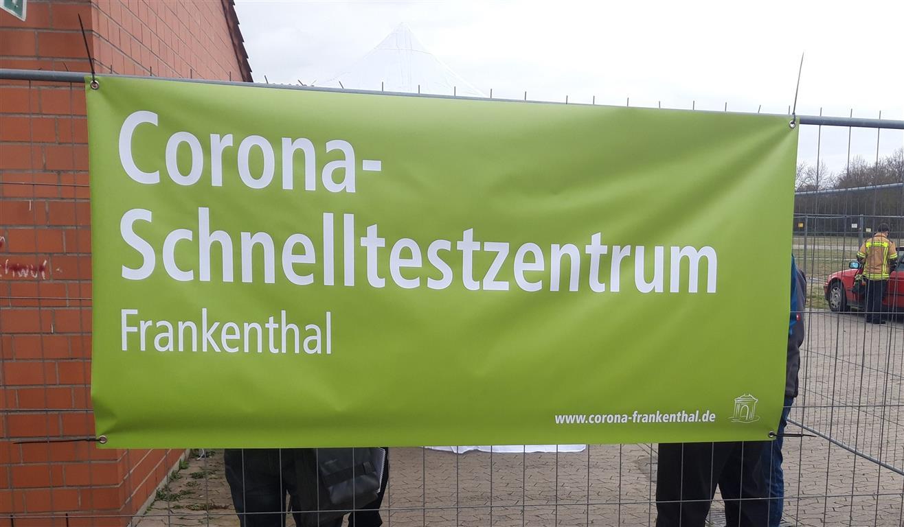 Schnelltestzentrum Festplatz