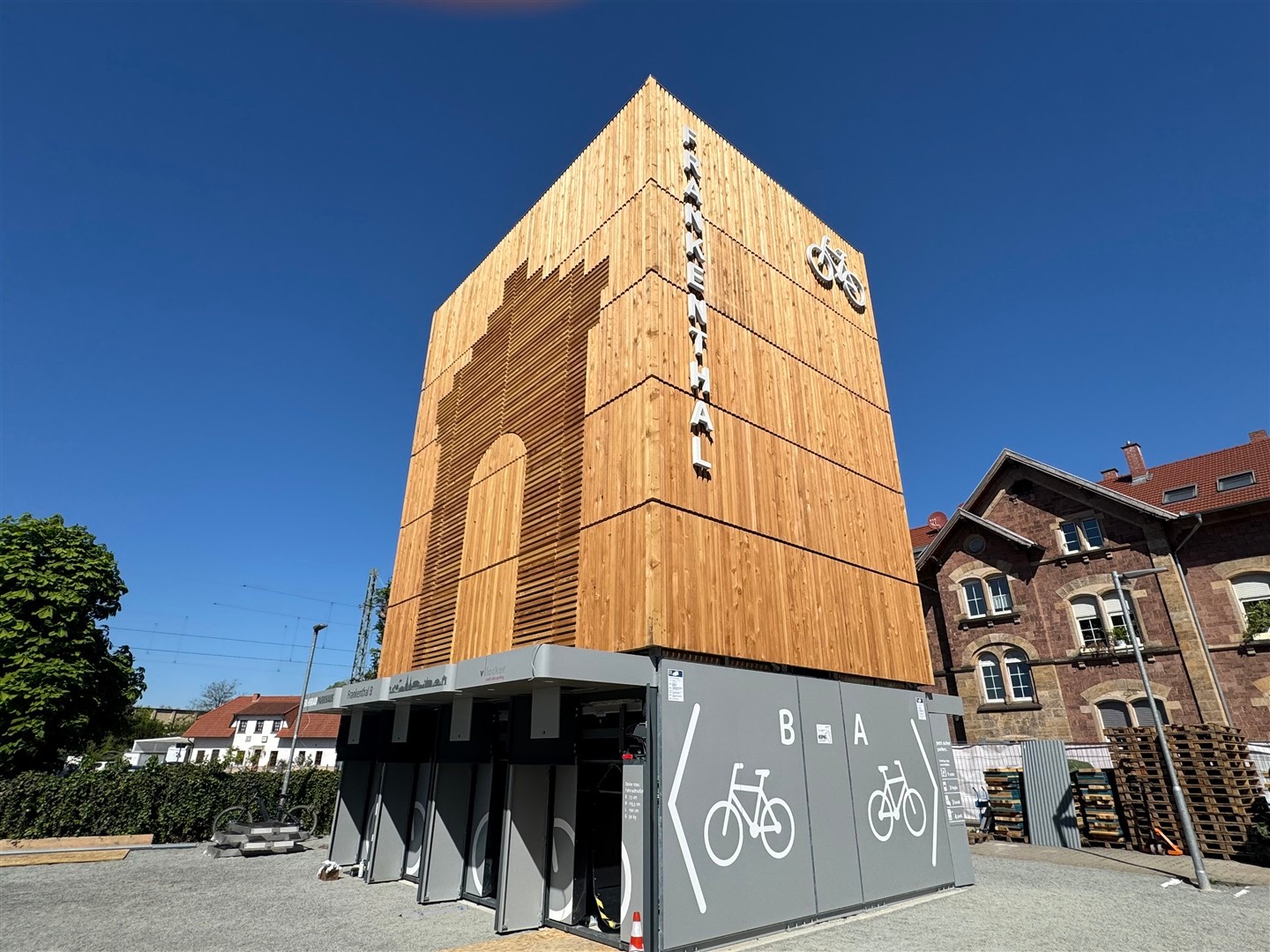 Fahrradparkturm Hauptbahnhof