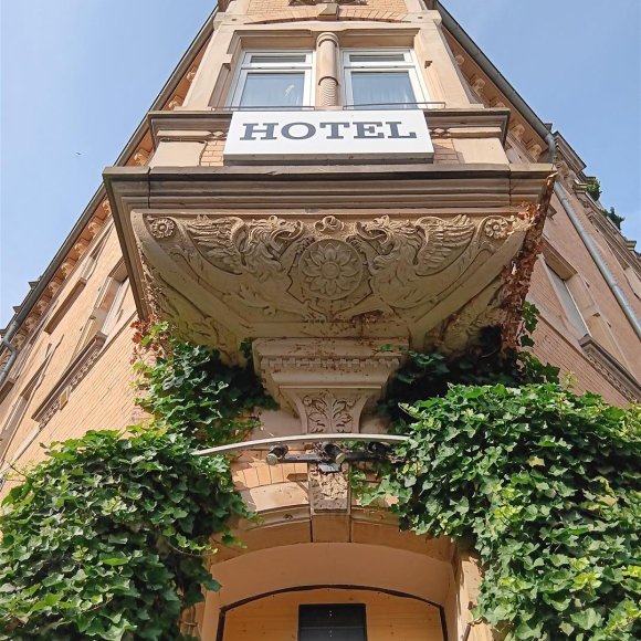 Balkon eines historischen Hauses
