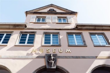 Erkenbert-Museum Foto von unten