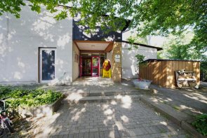 Außenansicht einer Kita