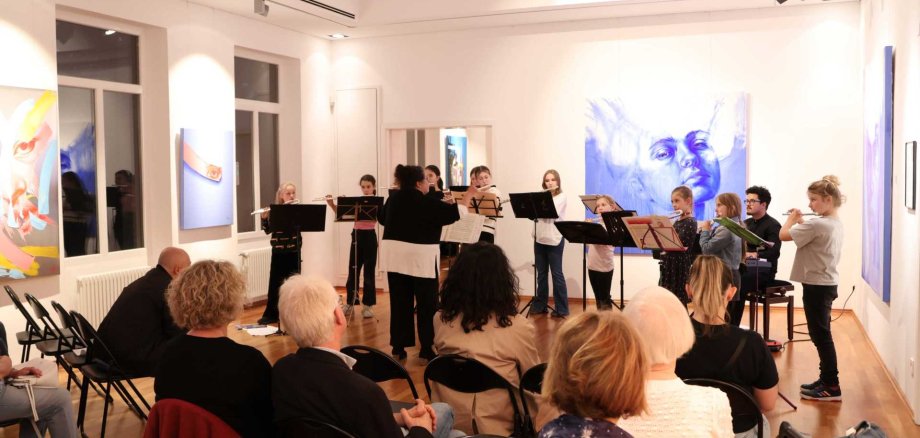 Flötenensemble in Galerie