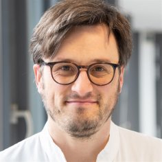 Portraitfoto Helmut Plett