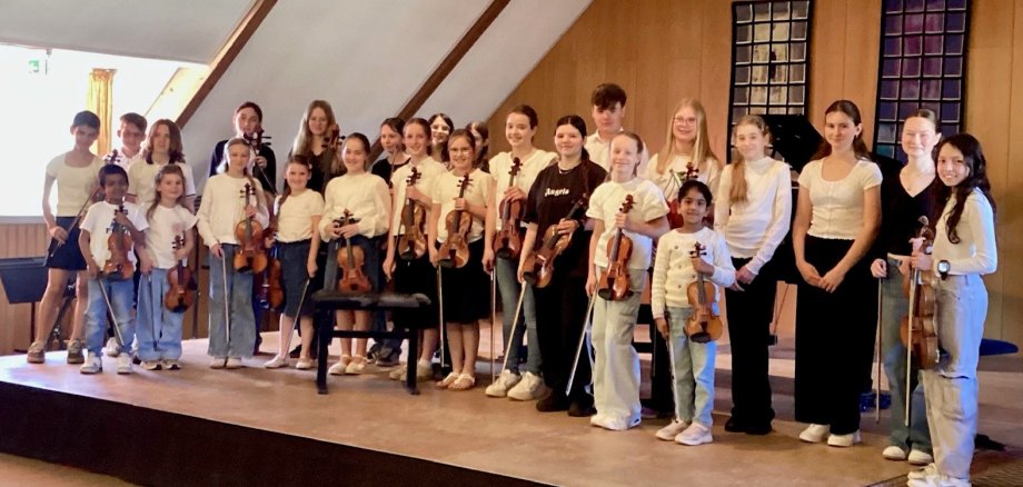 Musikschüler auf der Bühne