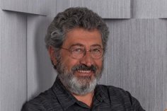 Sahin Cokbilir Fotoportrait eines Mannes