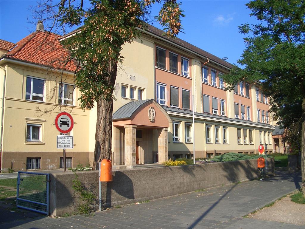 Außenansicht Schule in Frankenthal