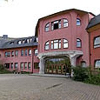Außenansicht Schule in Frankenthal