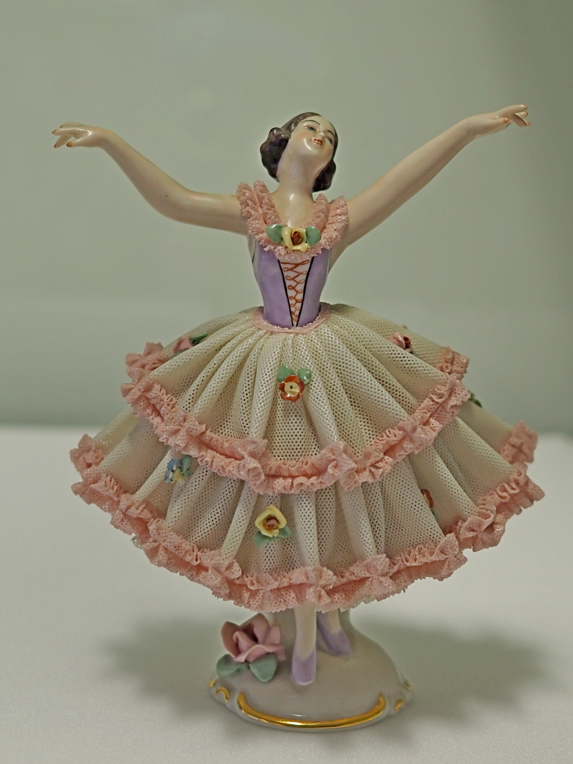 Walzertraum Porzellanfigur "Walzertraum" aus der Porzellanmanufaktur Friedrich W. Wessel in Frankenthal