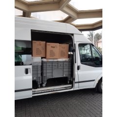 Die Leihgaben machen sich gut verpackt im Transporter auf den Weg ins Schloss Erbach