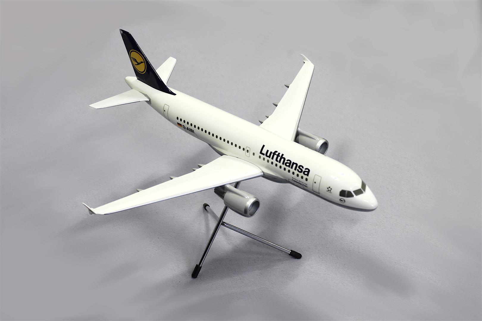 Objekt des Monats Dezember 2024 - Reproduktion eines Werbeplakates