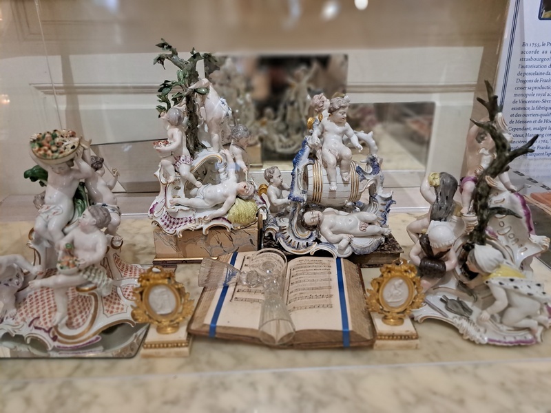 Impressionen der Ausstellung in Lunéville, Frankreich