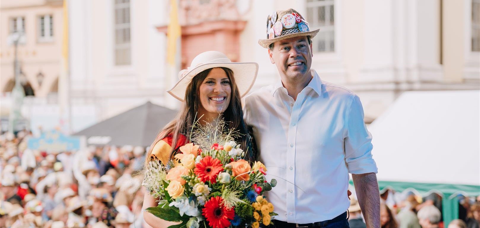 Strohhutfesteröffnung 2025