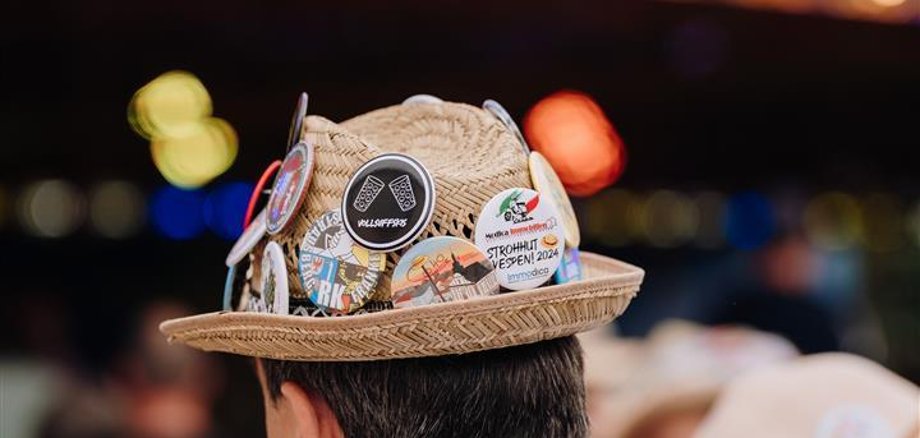 Strohhutfesteröffnung 2025