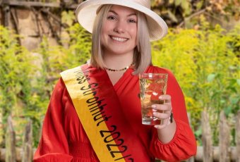 Miss Strohhut 2022/ 2023 Sonja Erbach Miss Strohhut 2022/ 2023 Sonja Erbach