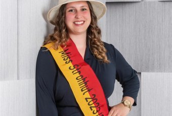 Miss Strohhut 2023 Julia Boudot