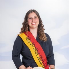 Miss Strohhut 2023 Julia Boudot