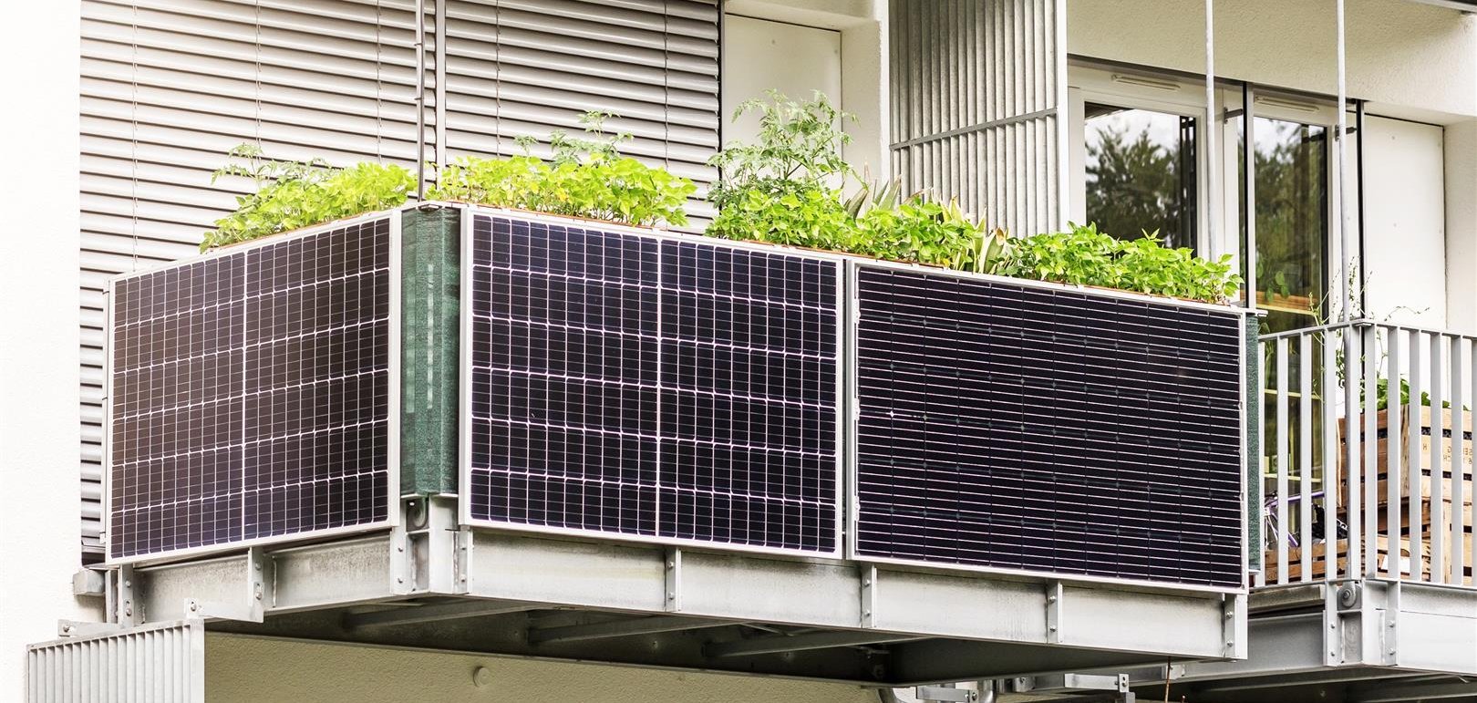 Photovoltaikanlage an Balkon
