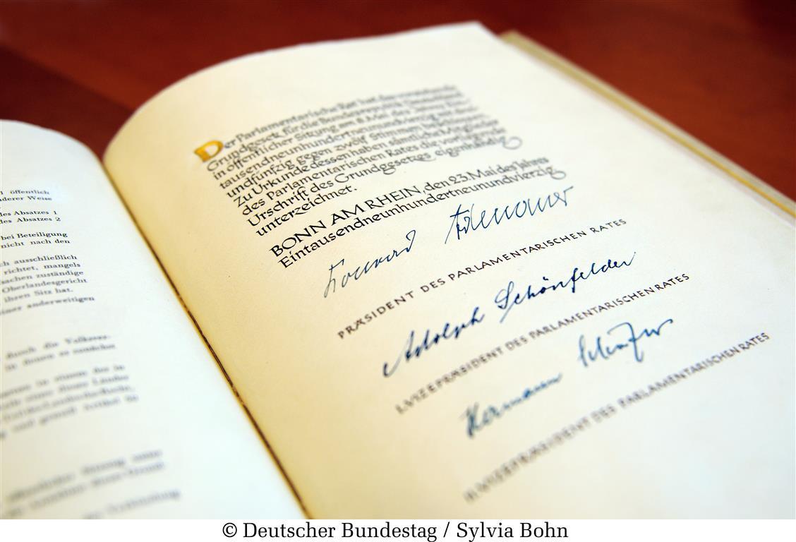 Auszug aus dem Grundgesetz