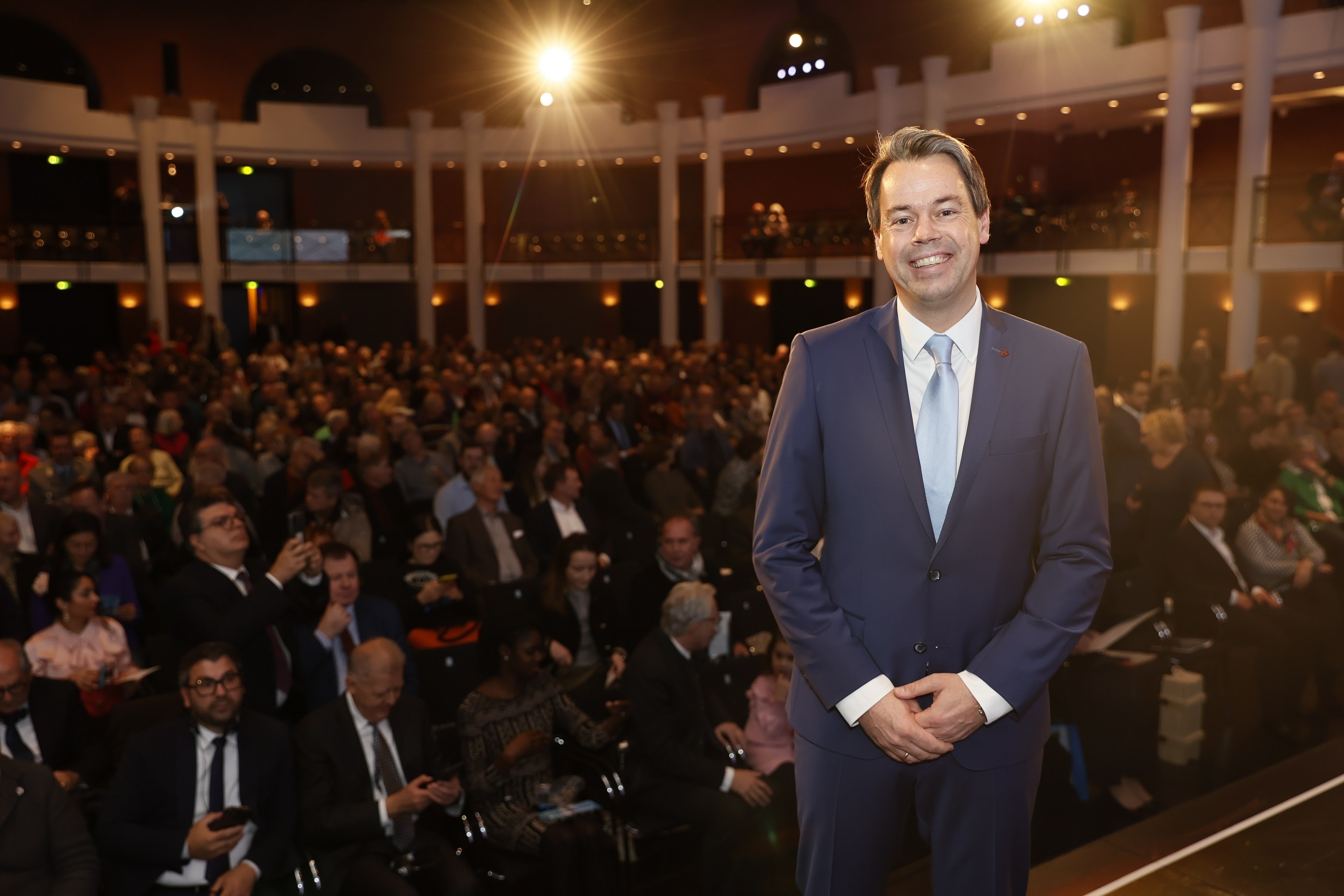 Dr. Nicolas Meyer vor Publikum