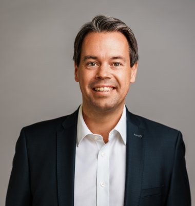 Porträtfoto von Dr. Nicolas Meyer