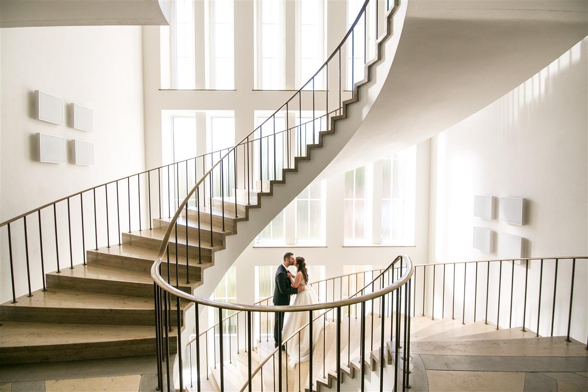 Rathaus Foyer Brautpaar_