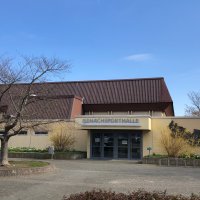 Außenansicht der Isenachsporthalle