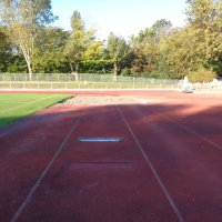 Weitsprunggrube am Hauptfeld im Ostparkstadion