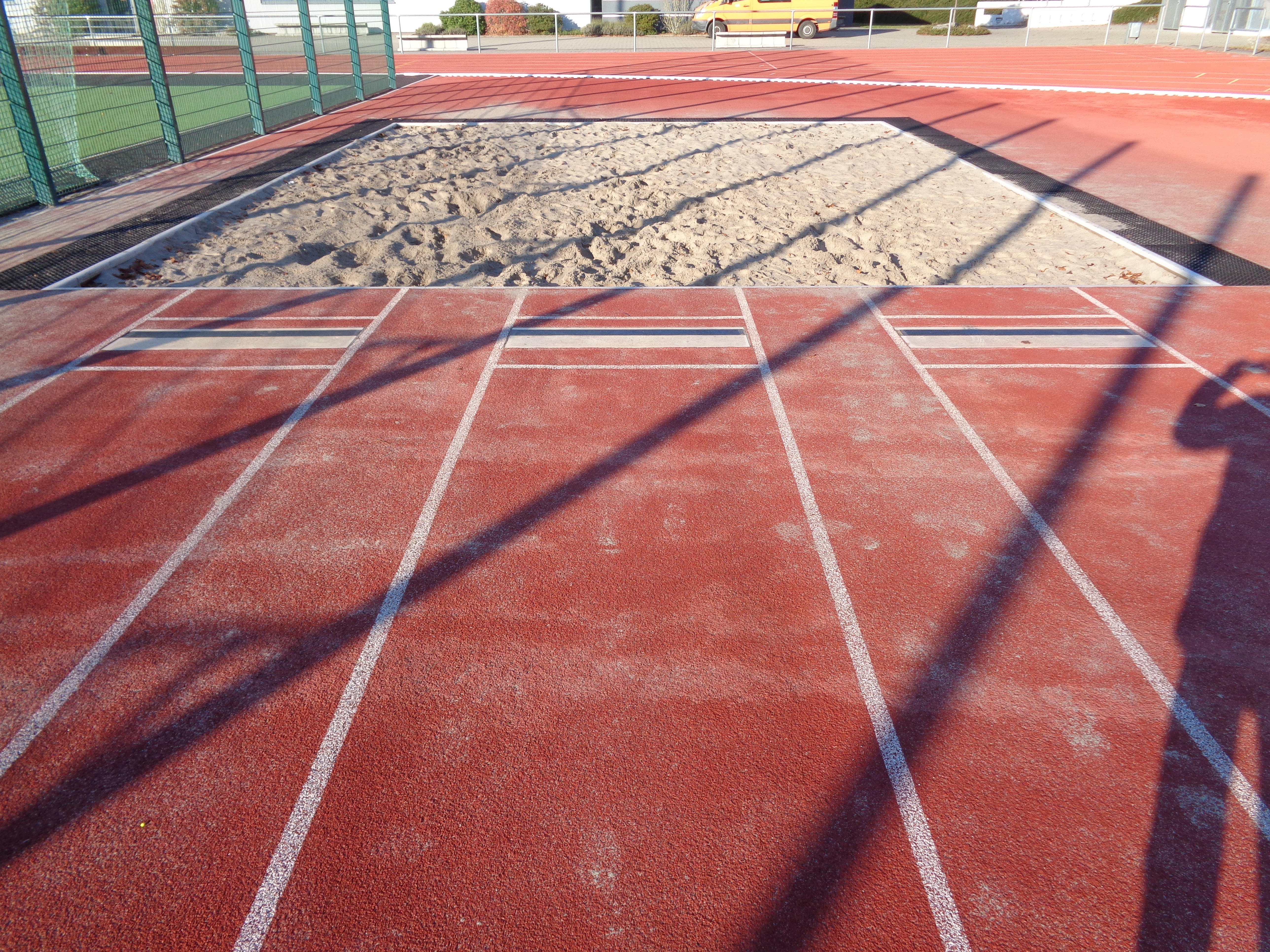 Weitsprunggrube Benderstraße