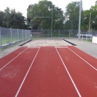 Weitsprunggrube am Sportplatz Mörsch