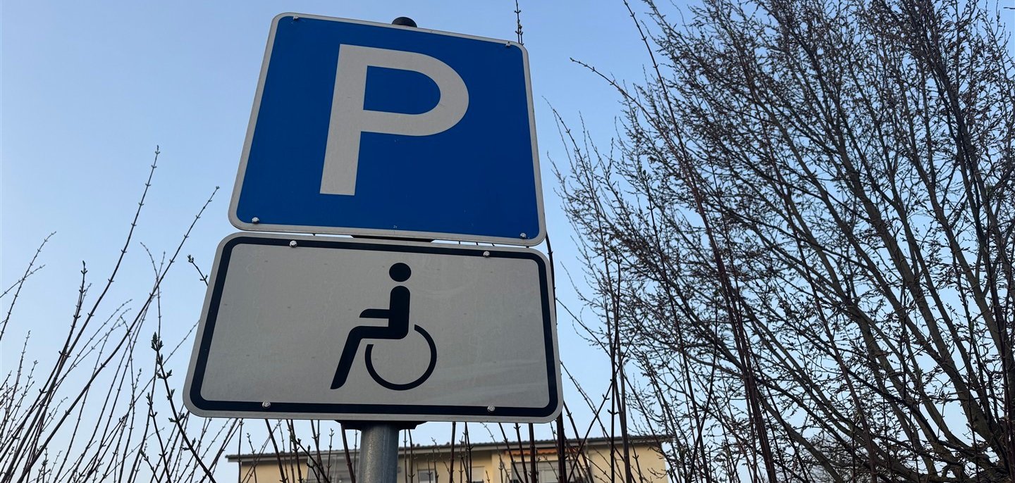 Behindertenparkplatz