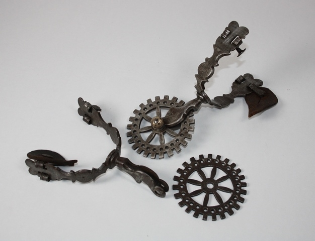 Das Objekt des Monats Juli 2021: Ein Paar Radsporen