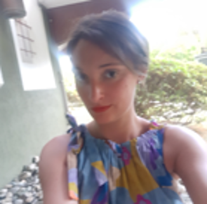 Portraitfoto der Künstlerin