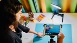 Trickfilm mit Stop Motion Studio gestalten Am Tablet wird ein Trickfilm mit der App Stop Motion Studio gestaltet.